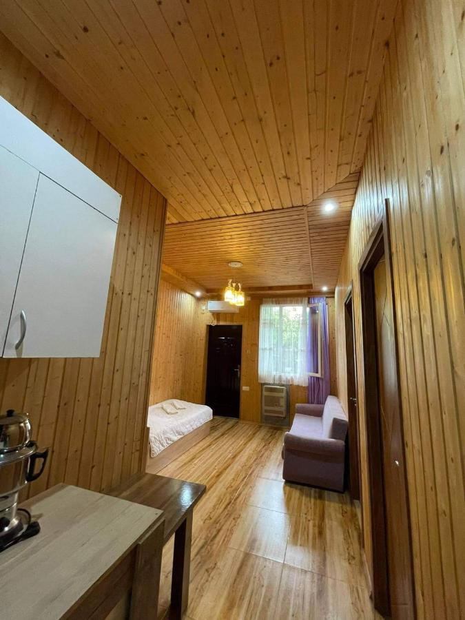 Apartment Sofia バトゥーミ エクステリア 写真